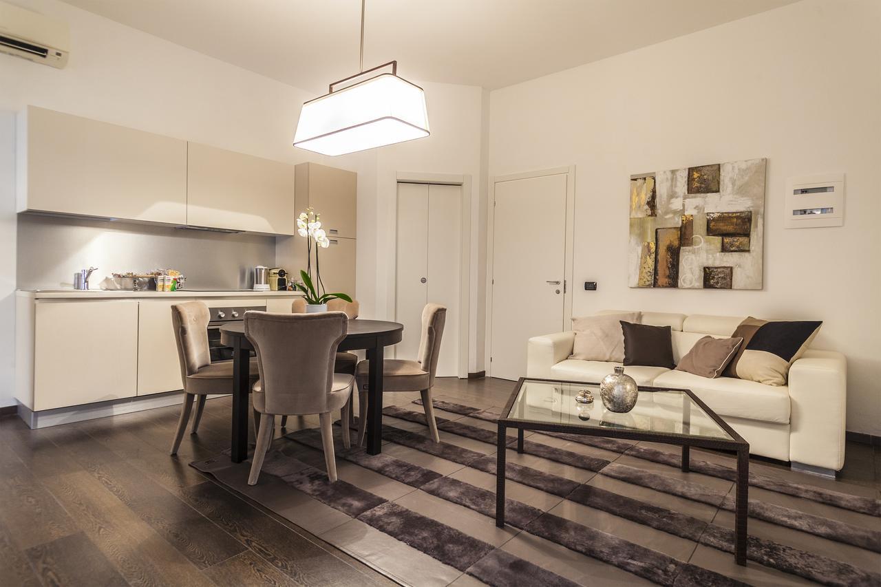 Hemeras Boutique Homes - Design Apartments In Milan Center Экстерьер фото