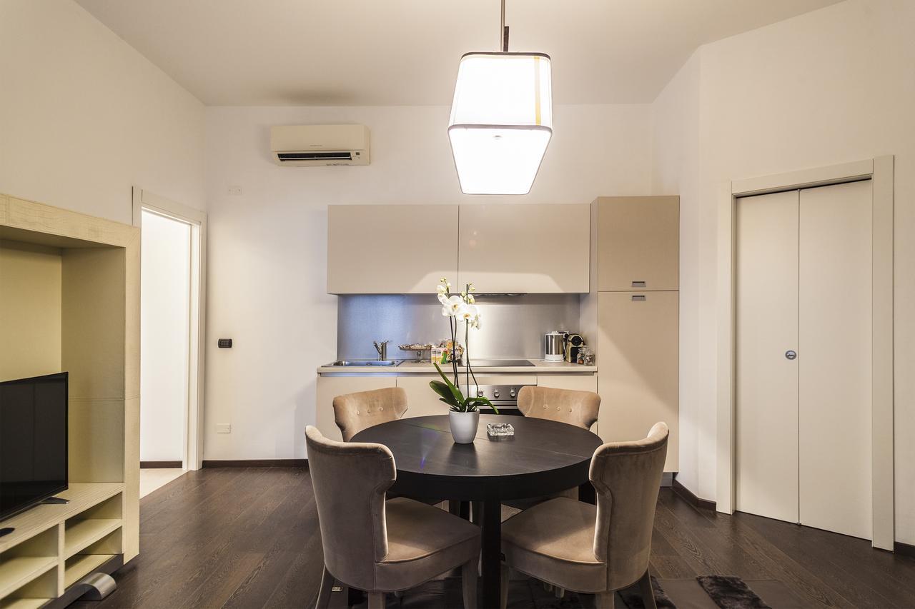 Hemeras Boutique Homes - Design Apartments In Milan Center Экстерьер фото