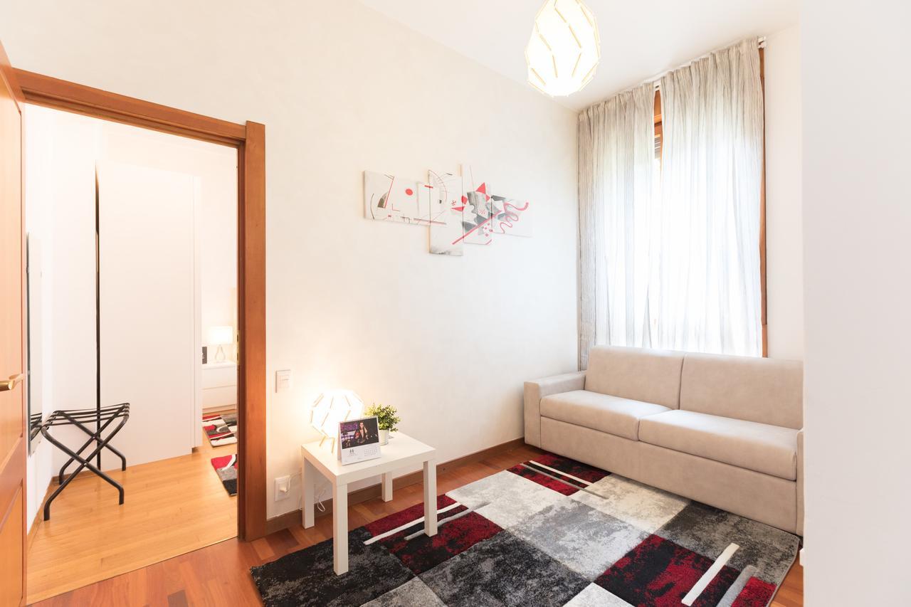 Hemeras Boutique Homes - Design Apartments In Milan Center Экстерьер фото