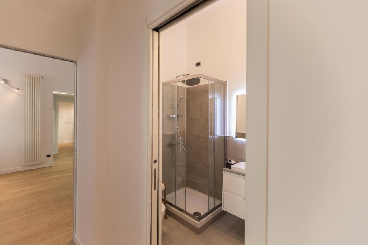 Hemeras Boutique Homes - Design Apartments In Milan Center Экстерьер фото
